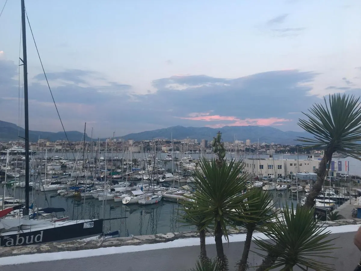 Apartment Andelina, Split